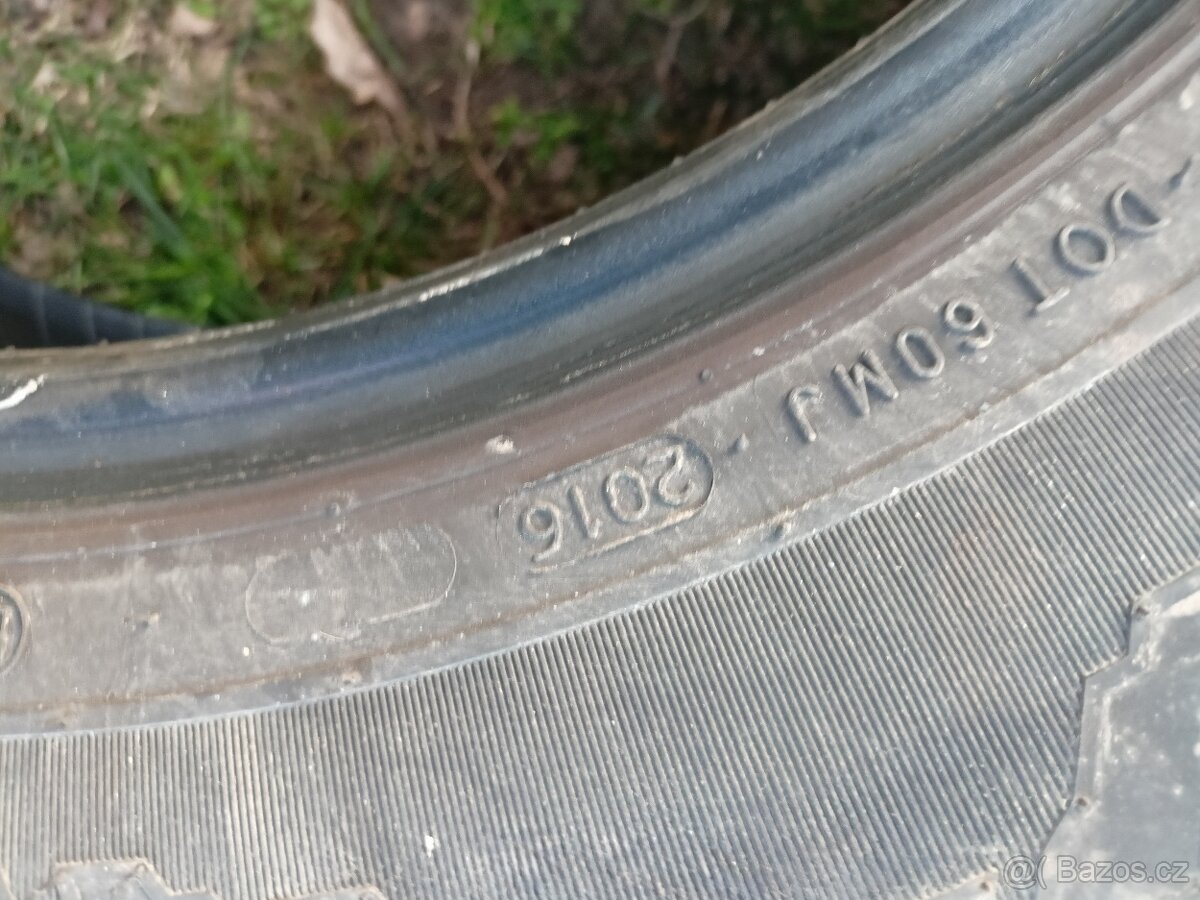 215/65/16 V Nokian Weatherproof - 2