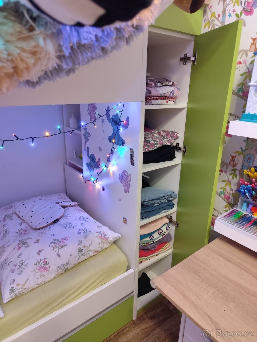 Dvoupatrová postel - 2