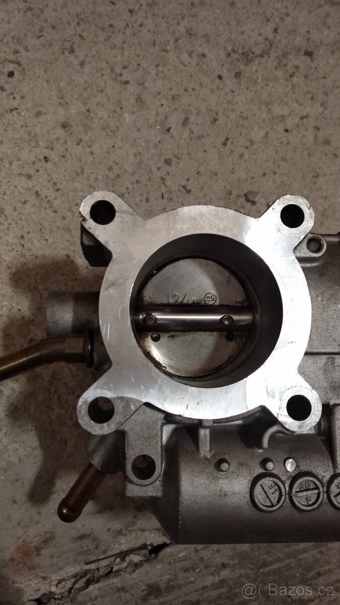 škrtíci klapká do Wokswagna Seatu - 2