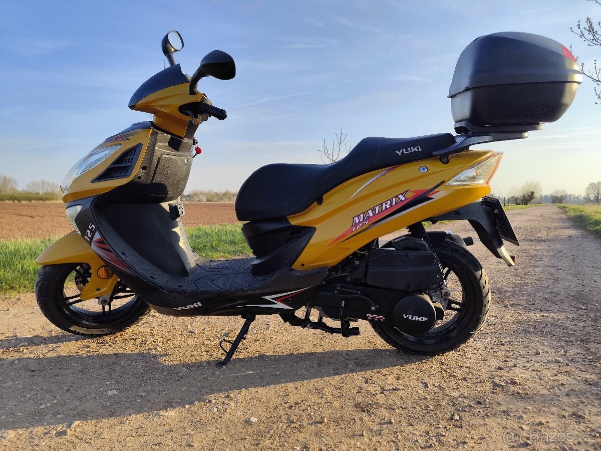 Skútr Yuki Matrix - 2