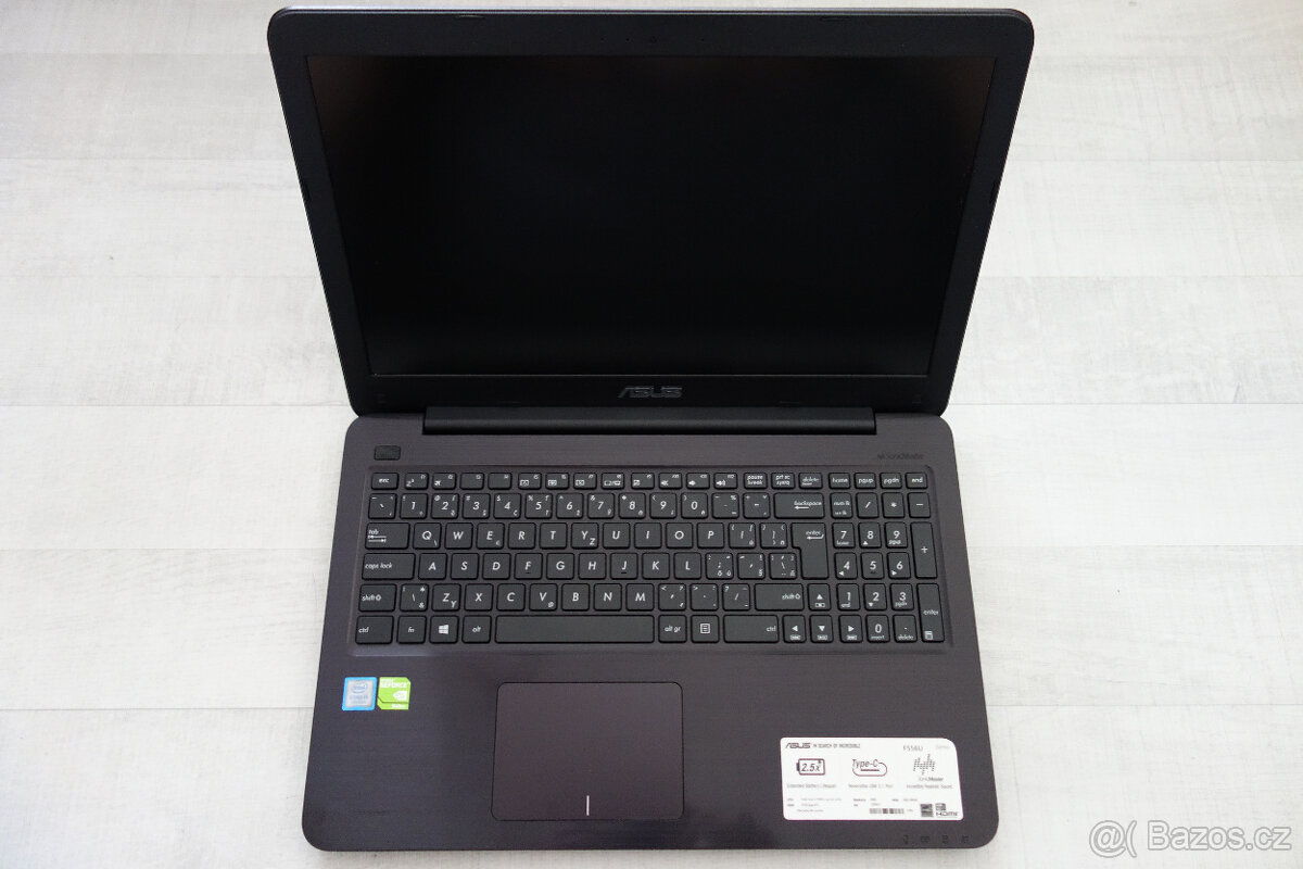 ASUS Vivobook F556U - 2
