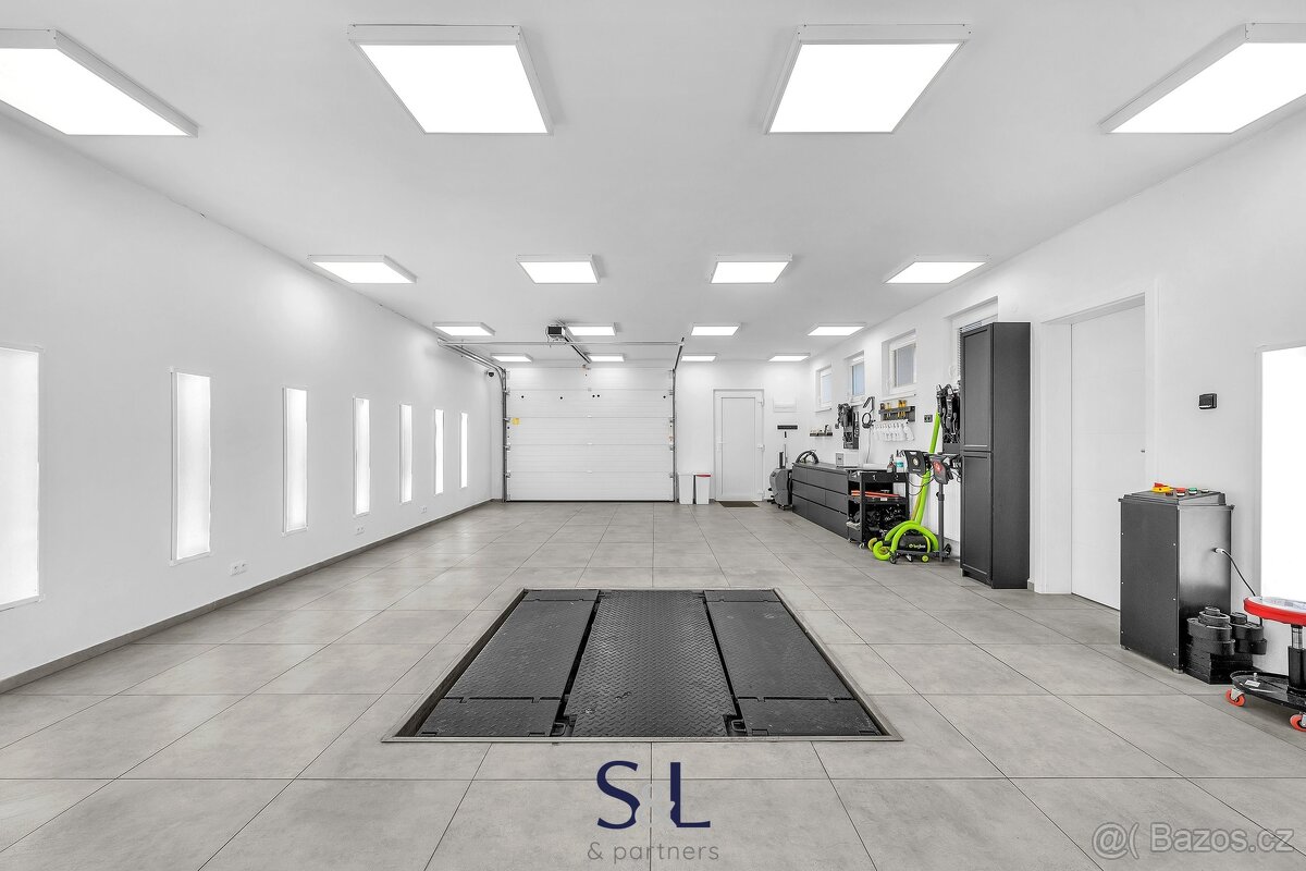 Prodej obchodního prostoru 325 m², Nový Bor, ev.č. 01370 - 2