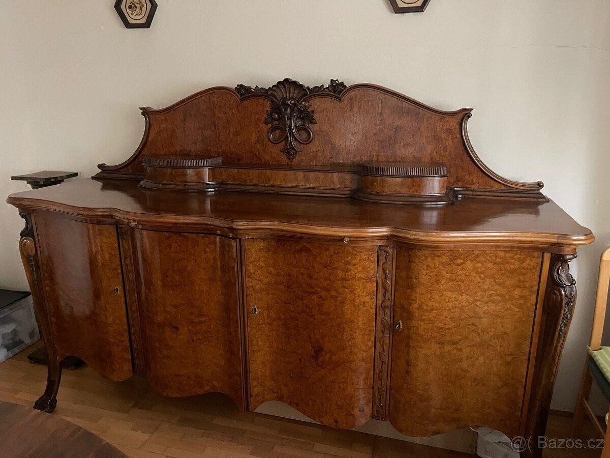 Luxusní starožitná jídelní sestava - 2
