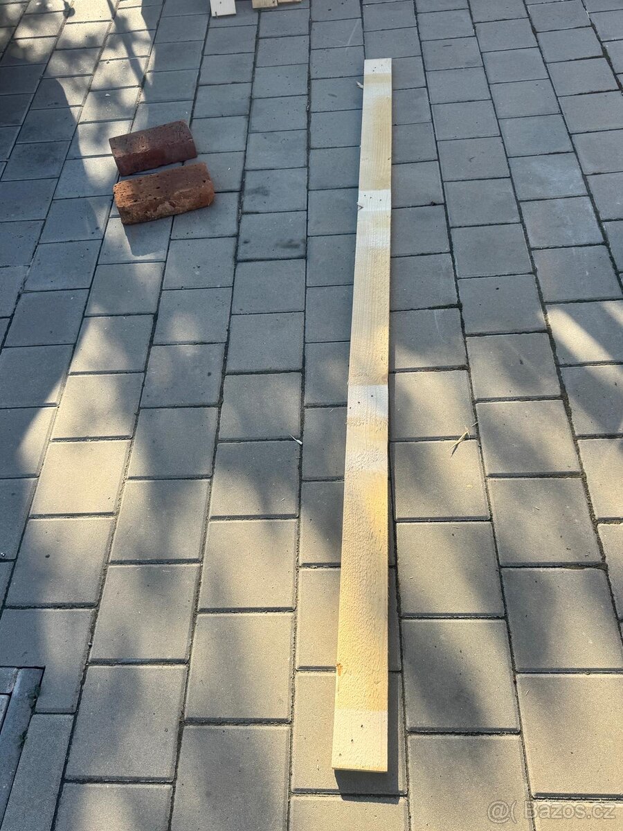 Prkna 220cm 90kusu - 2