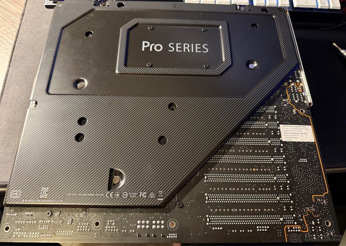 256GB (8x32GB)+threadripper PRO 3975WX +ASUS Pro WS WRX80E-S - 2
