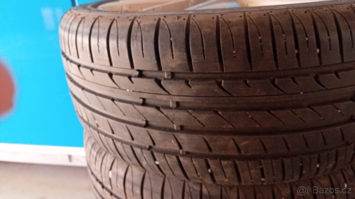 215/40 r17 letní - 2