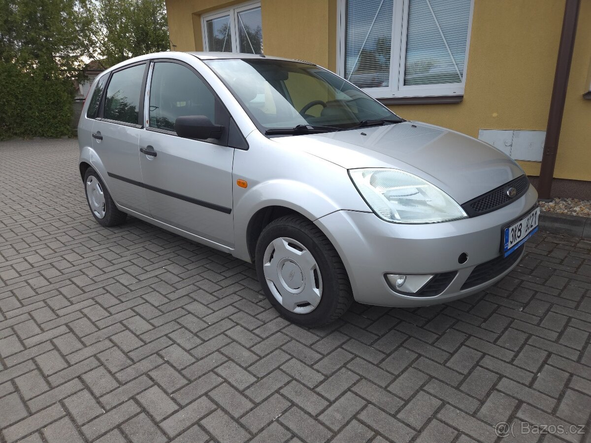 Ford Fiesta 1.3 benzín klima - 2