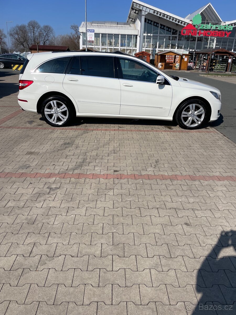 Mercedes R 350 - 2