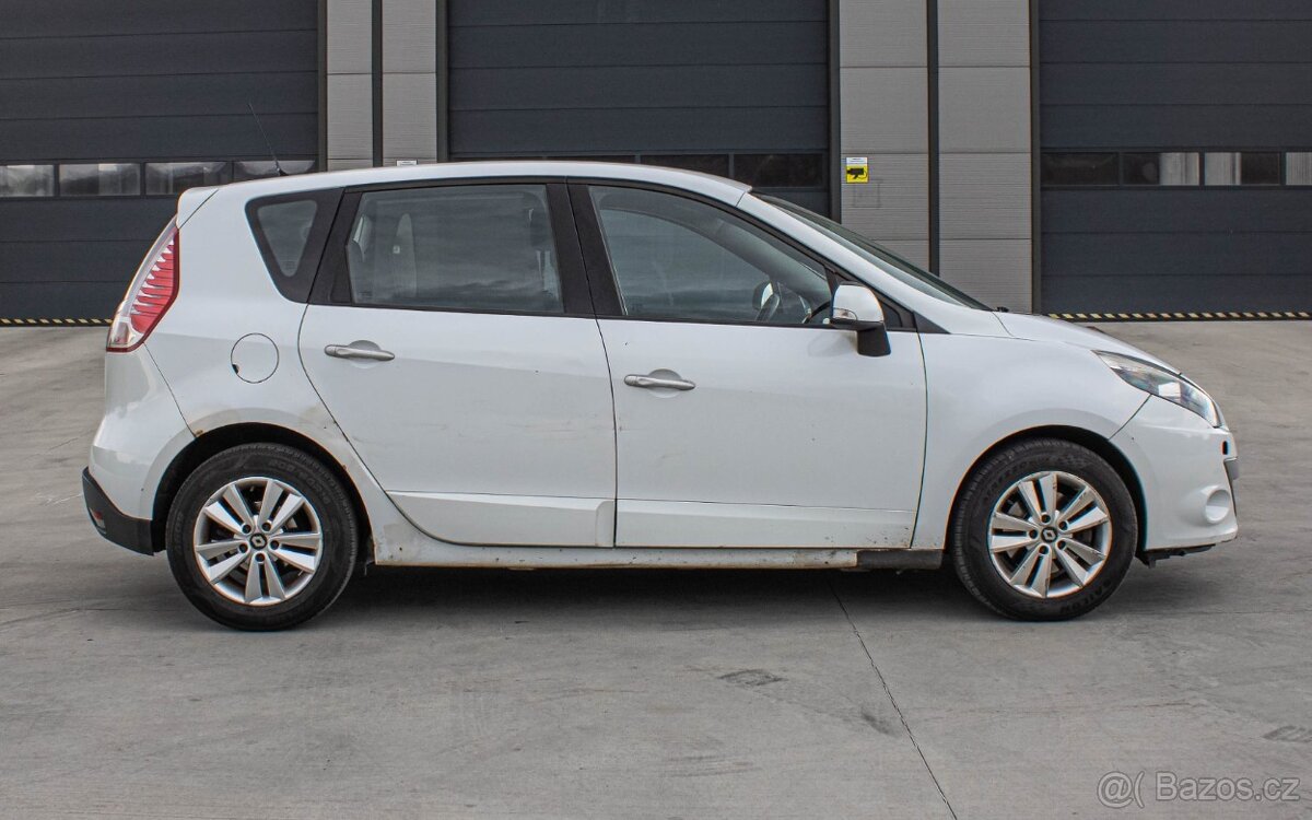 Renault Scenic 2.0 CVT 2011 - 2