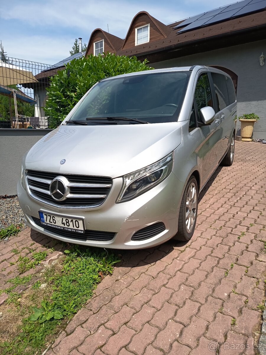 Mercedes Benz V250 - 2