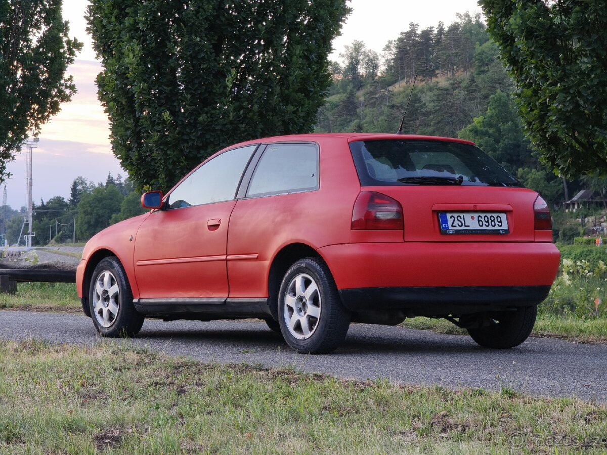 Audi A3 1.9 TDI 66kW NOVÁ STK, VELKÝ SERVIS - 2