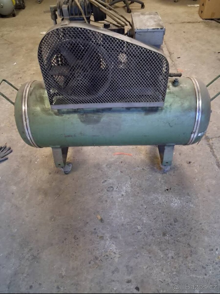 Kompresor Bauer - 2