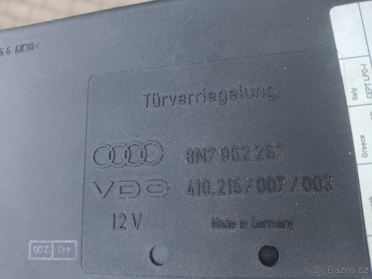 Rj Audi TT cabrio 8n7962267 - 2