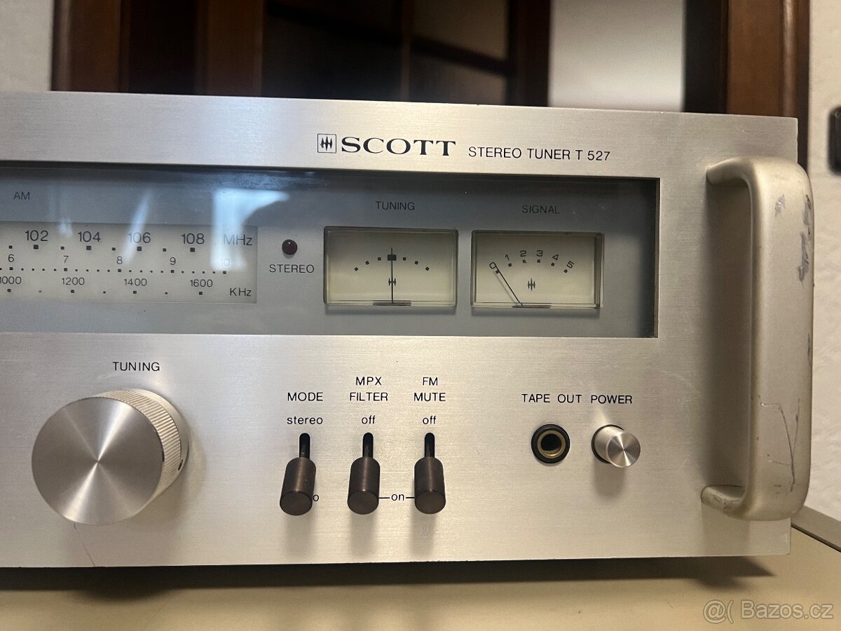 Přidám zesilovač scott T 527 - 2