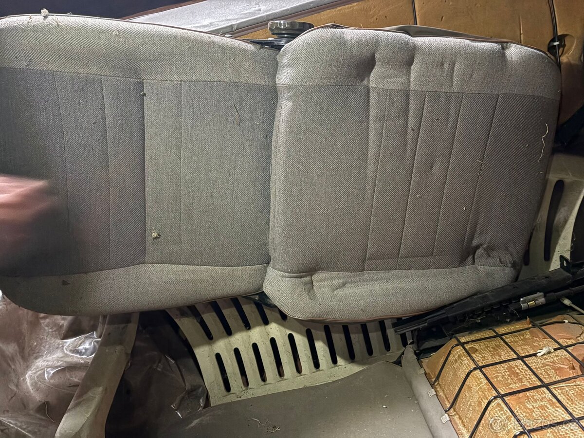 Autosedačky Škoda Favorit 1992 - 2