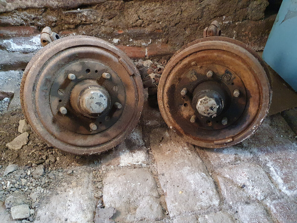 Brzdy Gaz-21 Volha - 2