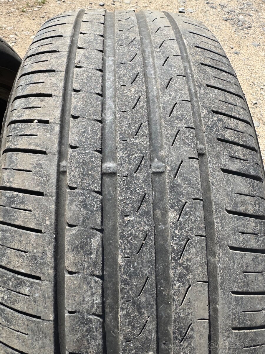 Pirelli 235/55/19 - 2