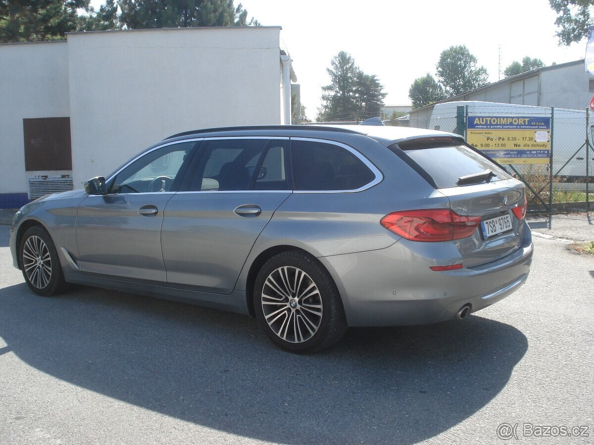 BMW 520 XD LUXURY - 2