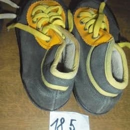 kopačky chlapecké vel.18,19,21 - 2