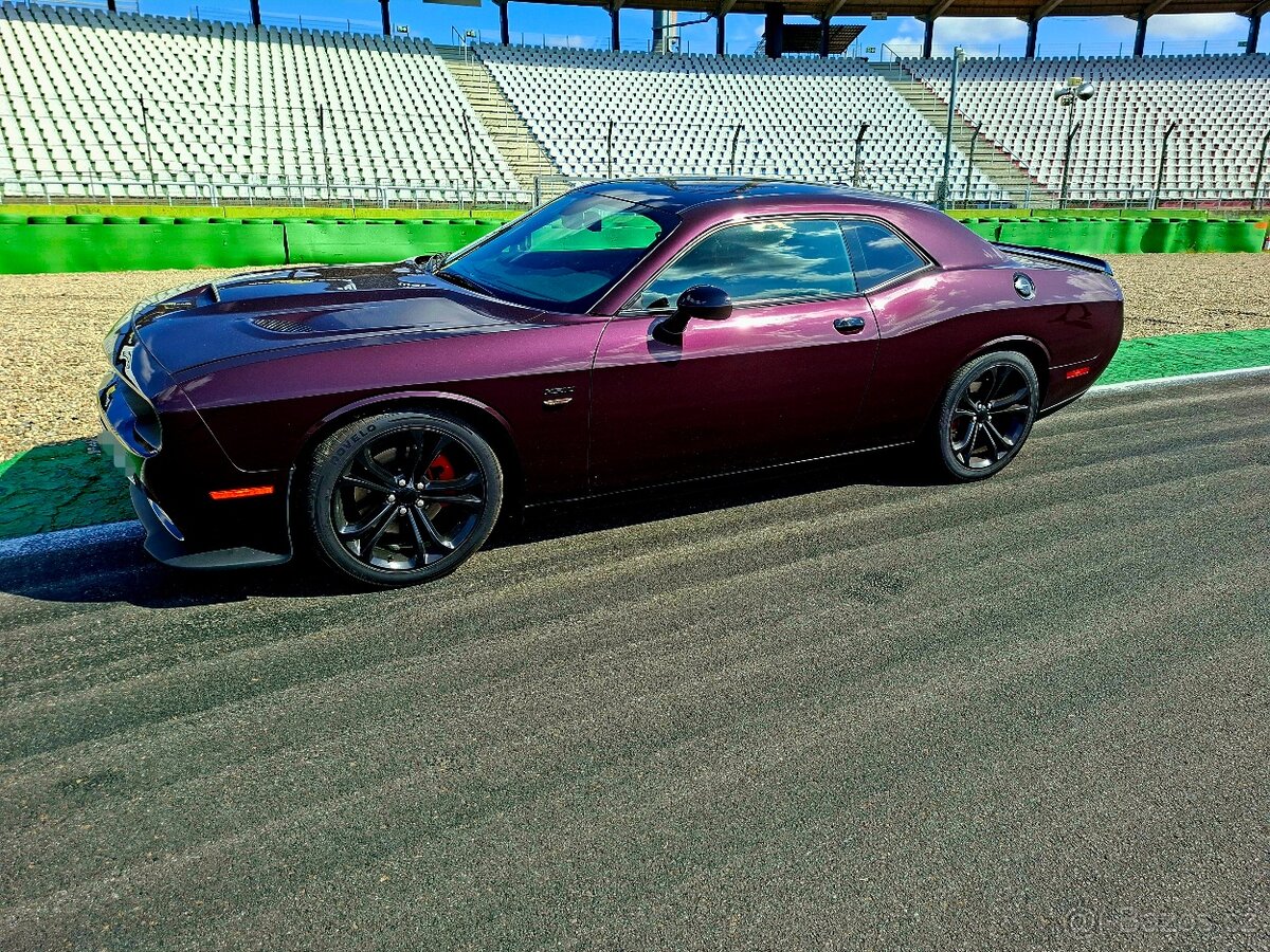 Dodge Challenger 5.7 V8 2021 - 2