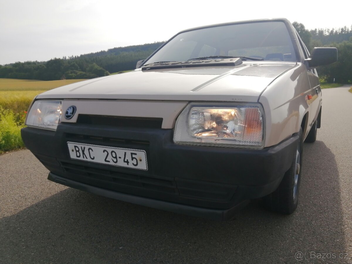 Škoda Favorit 1989 - 2