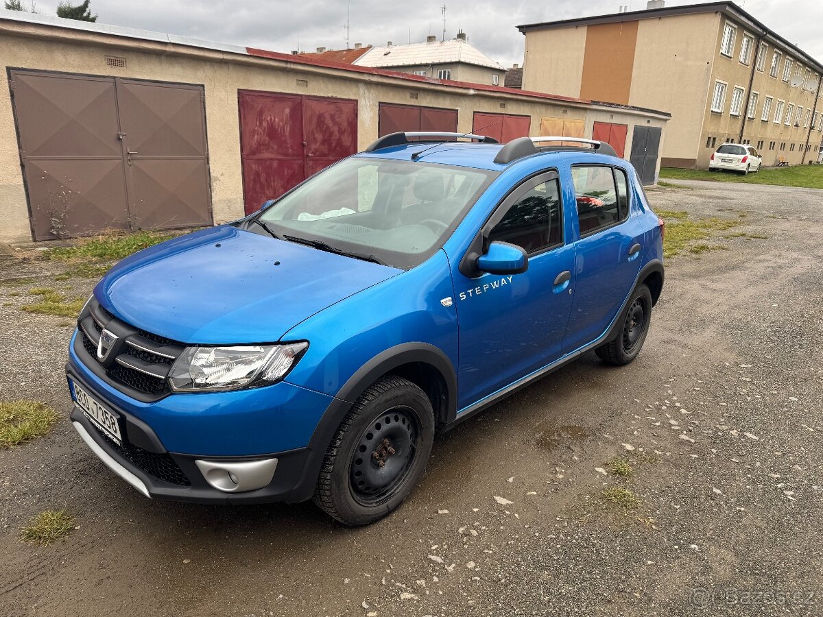 Dacia Sandero Stepway TCe 90 - 2