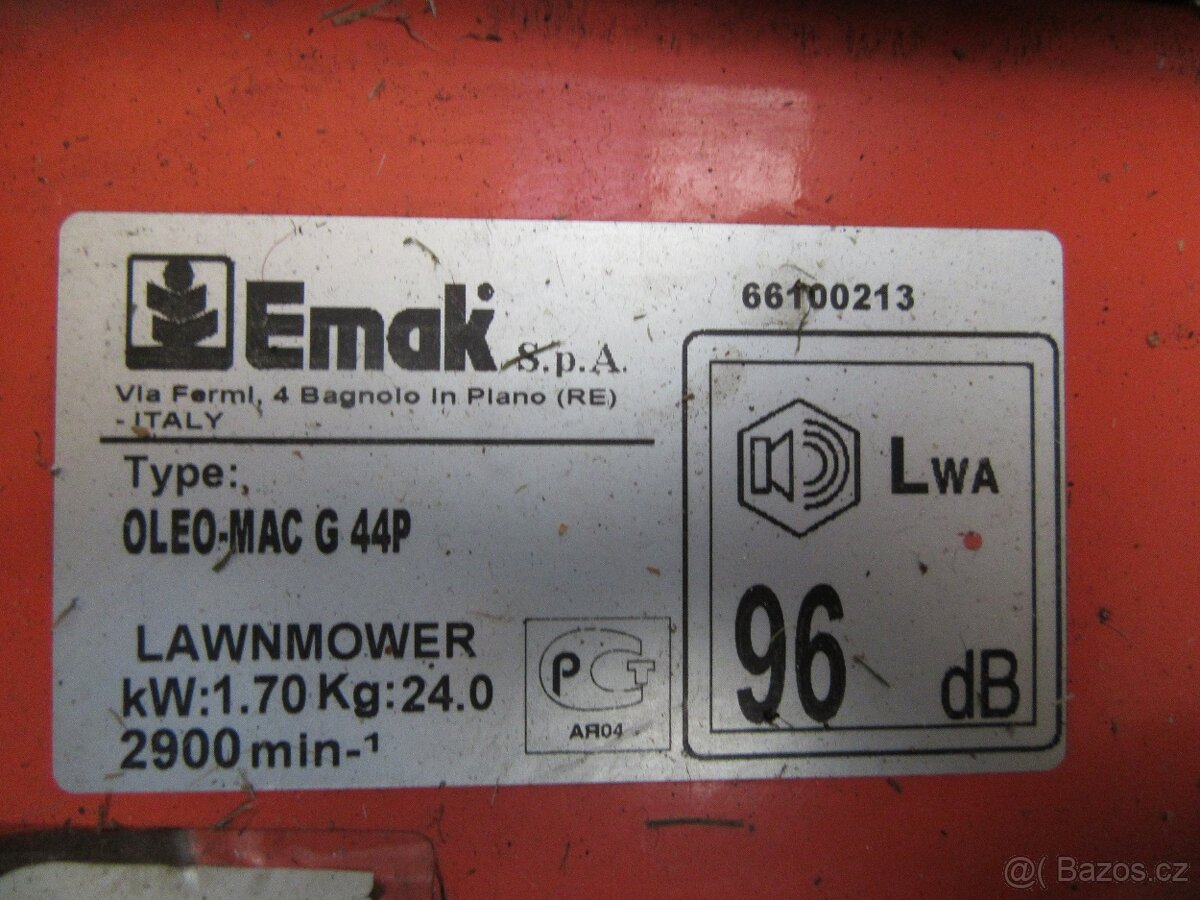 Nabízím sekačku Oleo mac . Na ND. Má větší vibrace. Původní - 2