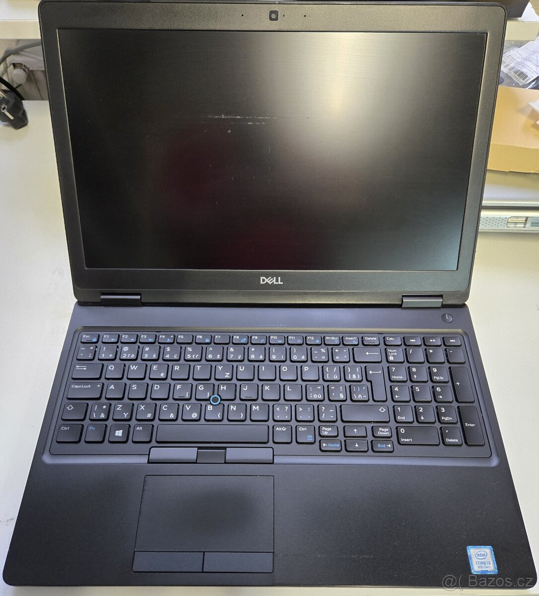 PRODÁM Dell Latitude 5590 - 2