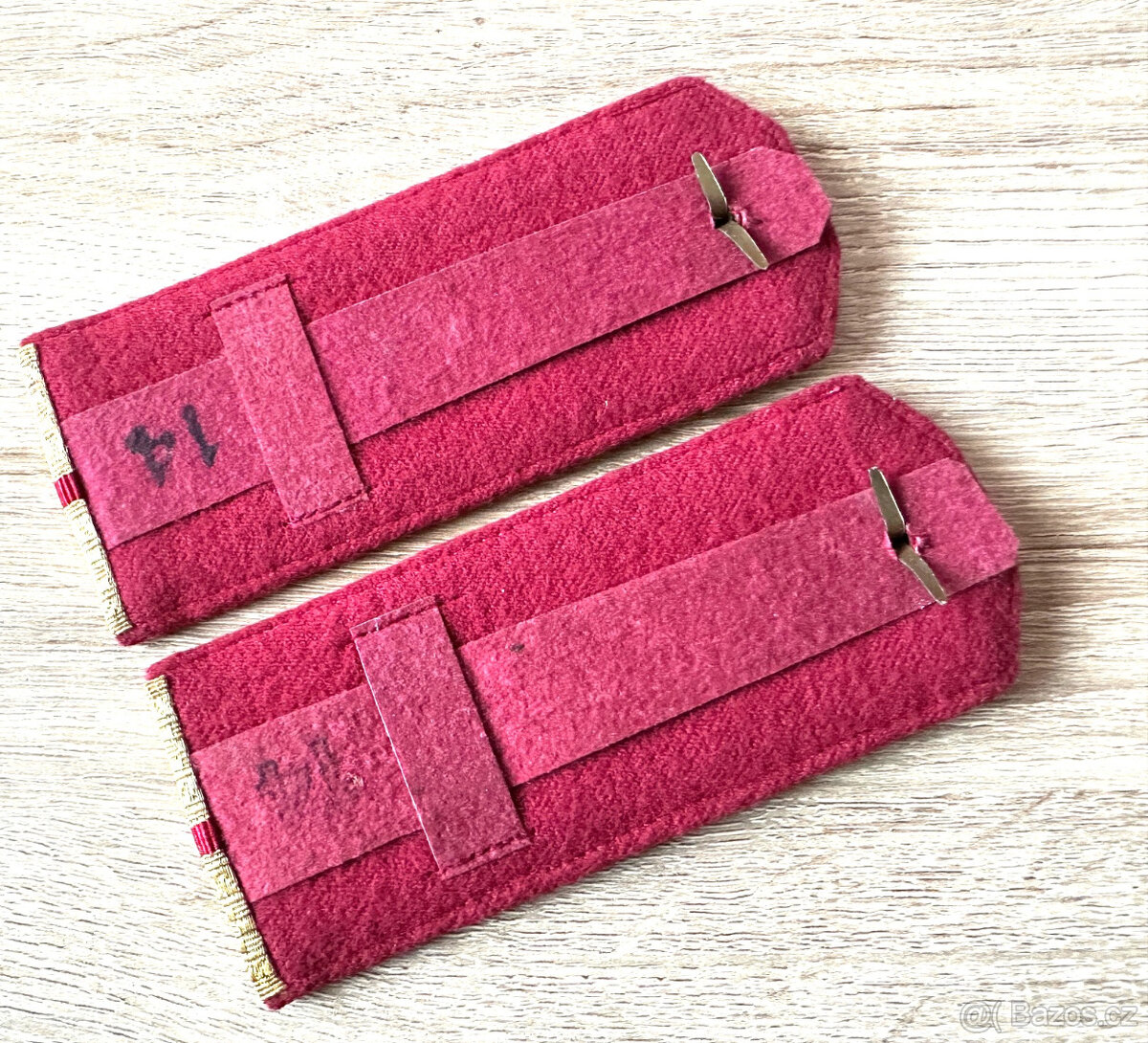 SNB NB výložky 50 roky pagony - 2