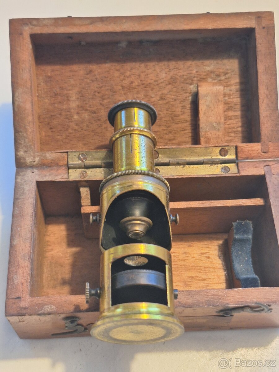 Kapesni mikroskop - 2