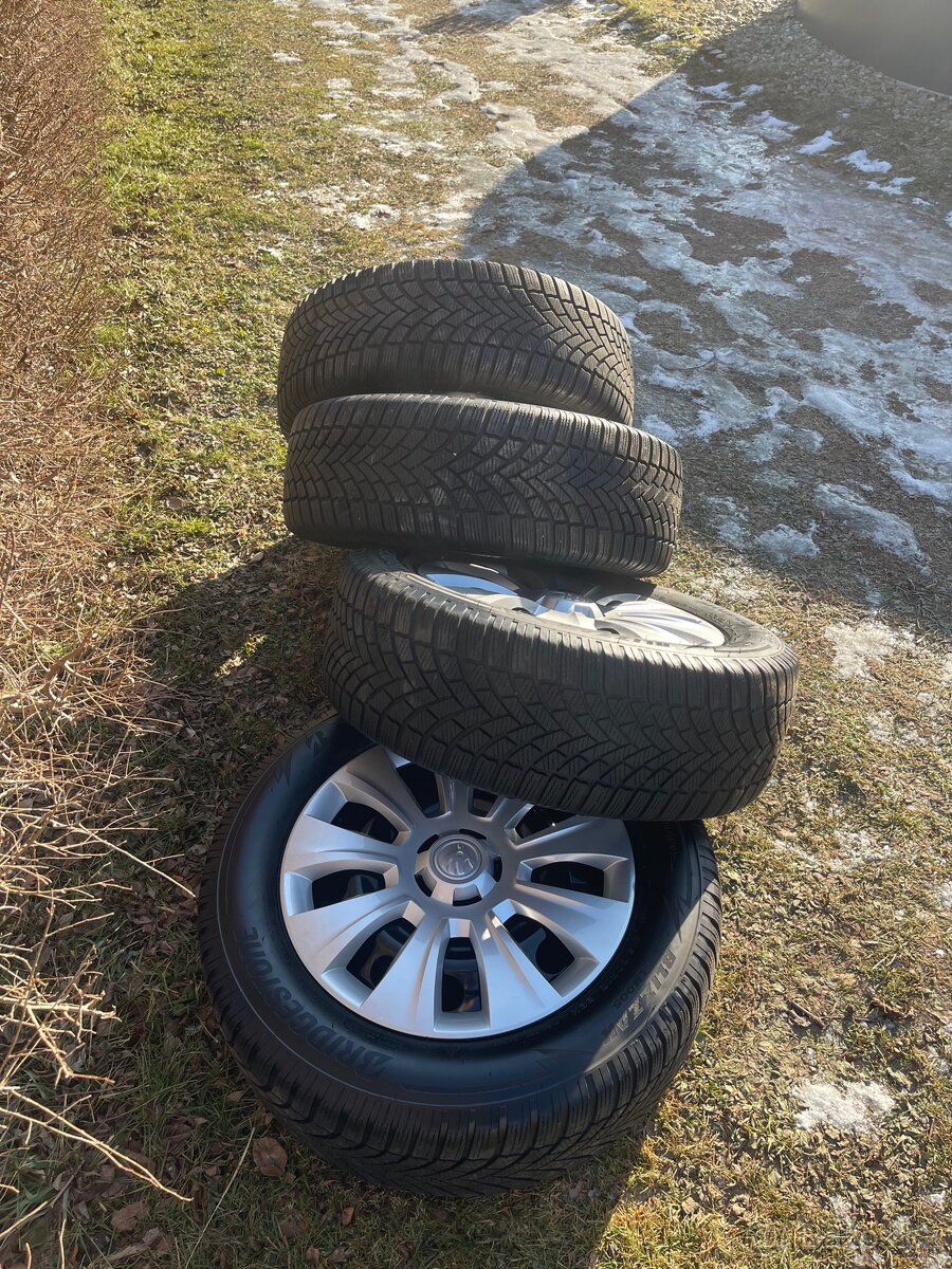 Zimní sada Škoda Karoq, Dot 2023, - 2