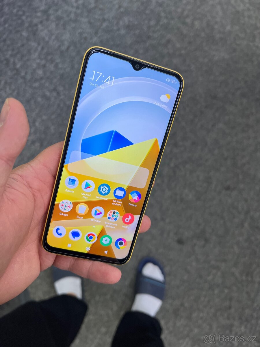 Poco M5 - 2