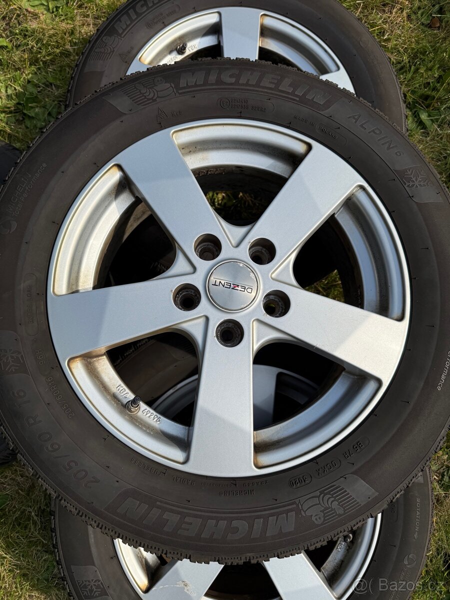 Prodám 205/60 R 16 - 2