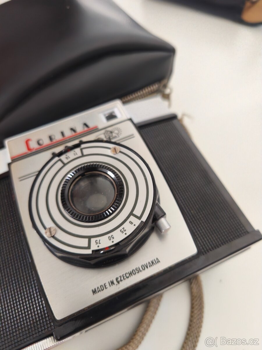 retro foťák Corina - 2