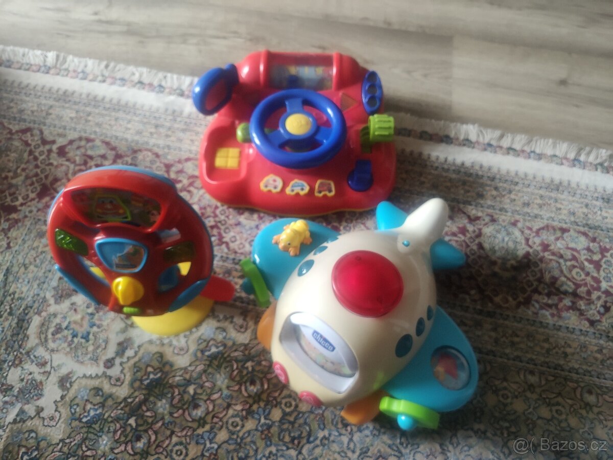 Dětské hračky, mluvící, hrající - 2