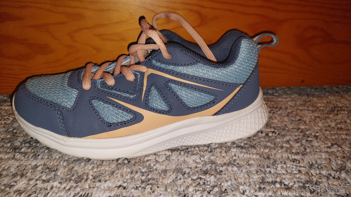 Dětská sálová obuv AlpinePro vel. 32 - 2