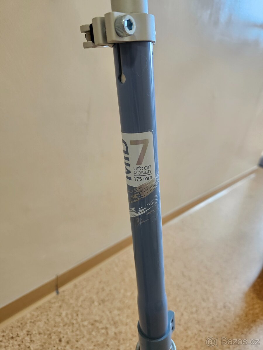 Koloběžka pro holky, větší - 2