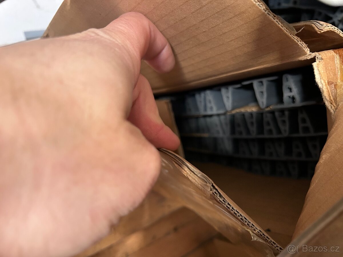 Evalon L profil barva antracit - 2