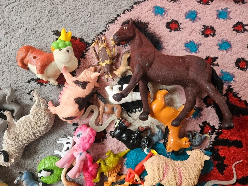 Mix plastových zvířátek - 2