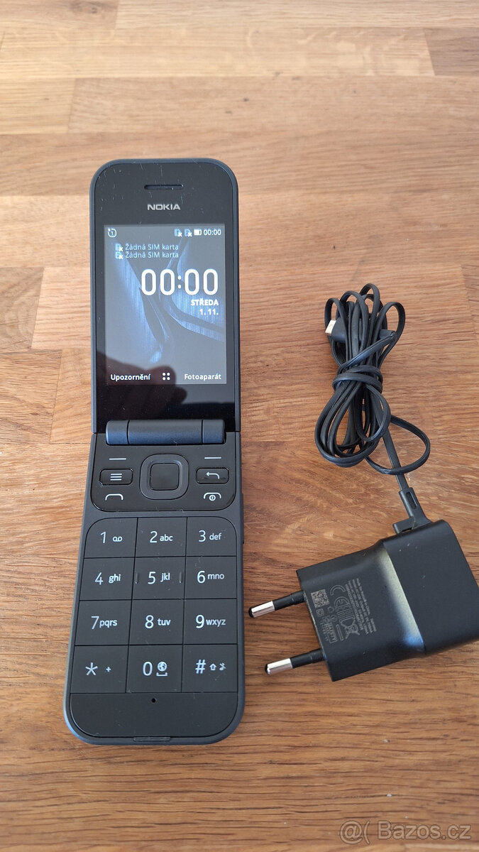 Nokia 2720 Flip / LTE / dual sim - 2