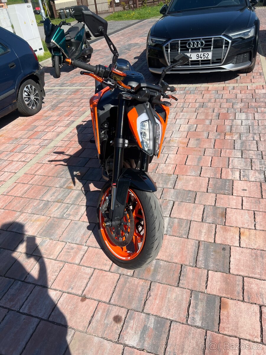 KTM Duke 790 - 2