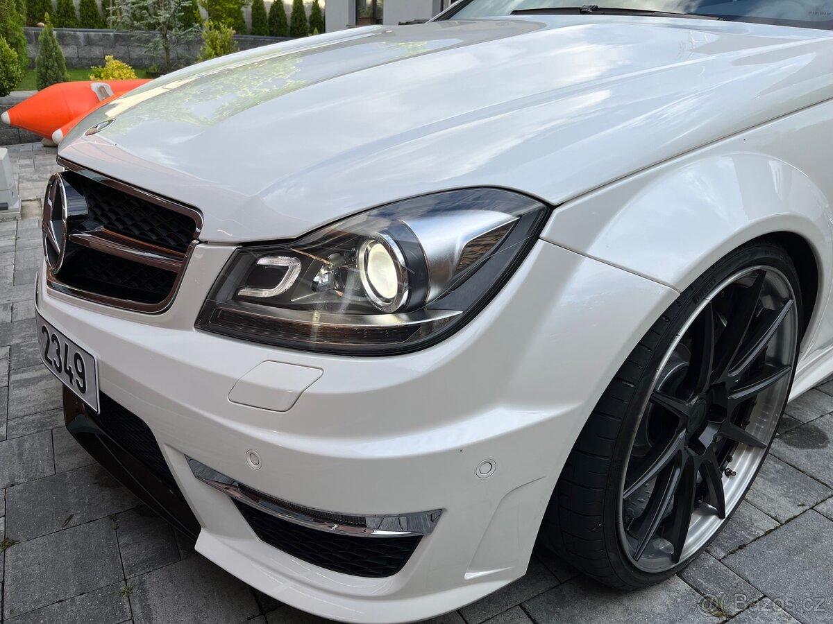 Mercedes C63 AMG, W204 - 2