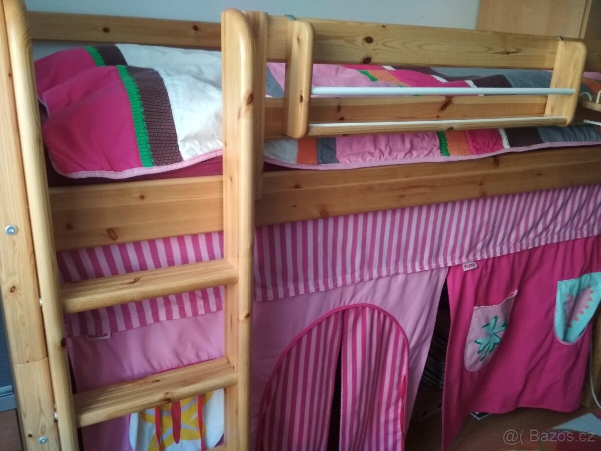 Vyvýšená postel Flexa „pro princezny“ s doplňky - 2