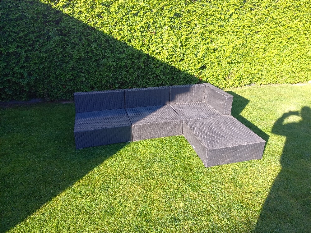 PRODÁM ZAHRADNÍ NÁBYTEK (POSEZENÍ) - 2