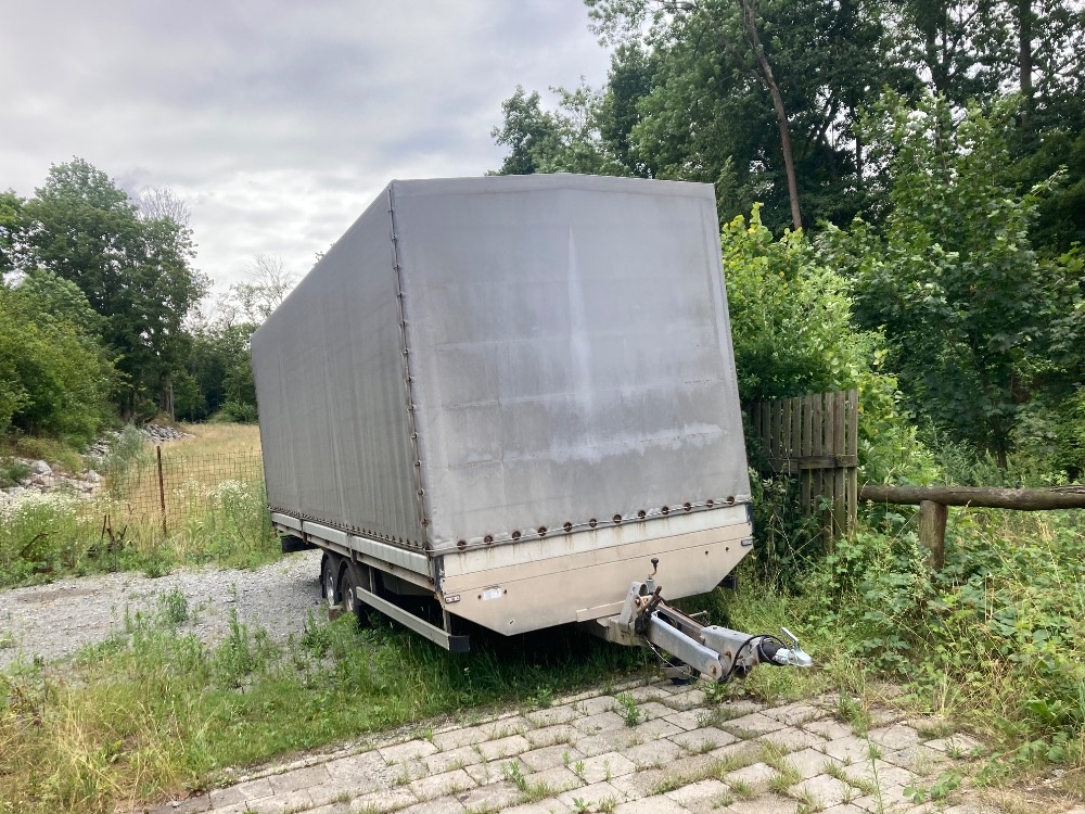 Plachtový vlek do 3,5 t - 2