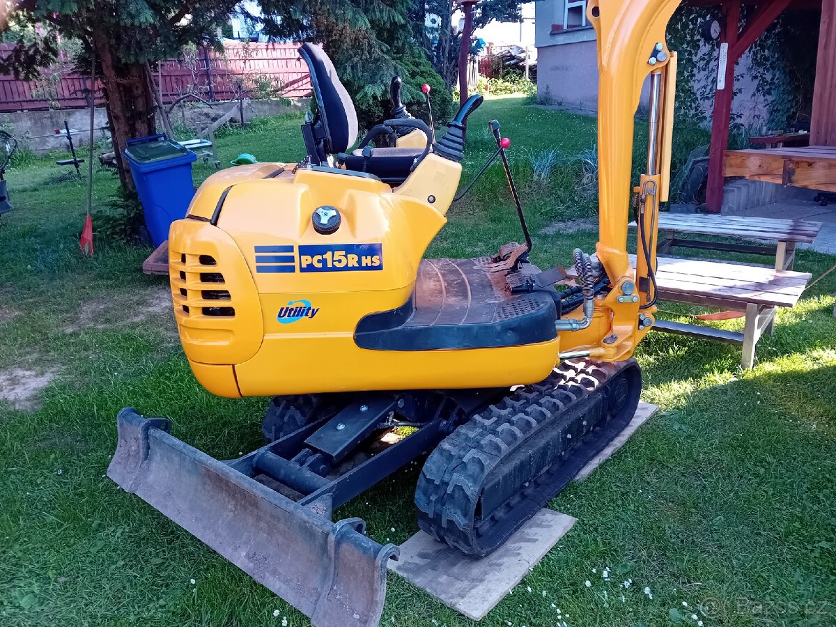 Pásový minibagr Komatsu pc15r - 2
