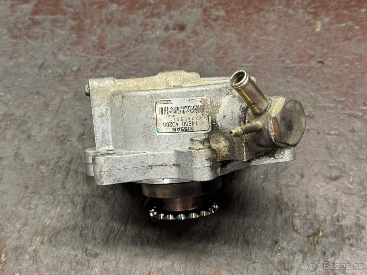 Vývěva / vakuová pumpa Nissan 2.2dCi YD22 - 2