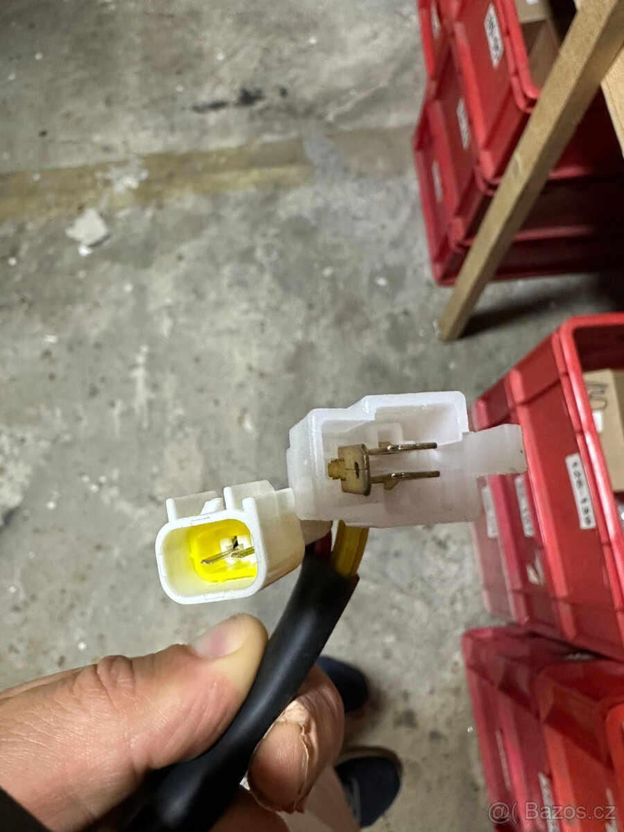 Regulátor dobíjení napětí Suzuki DR-Z 400 Kawasaki KLX 400 - 2