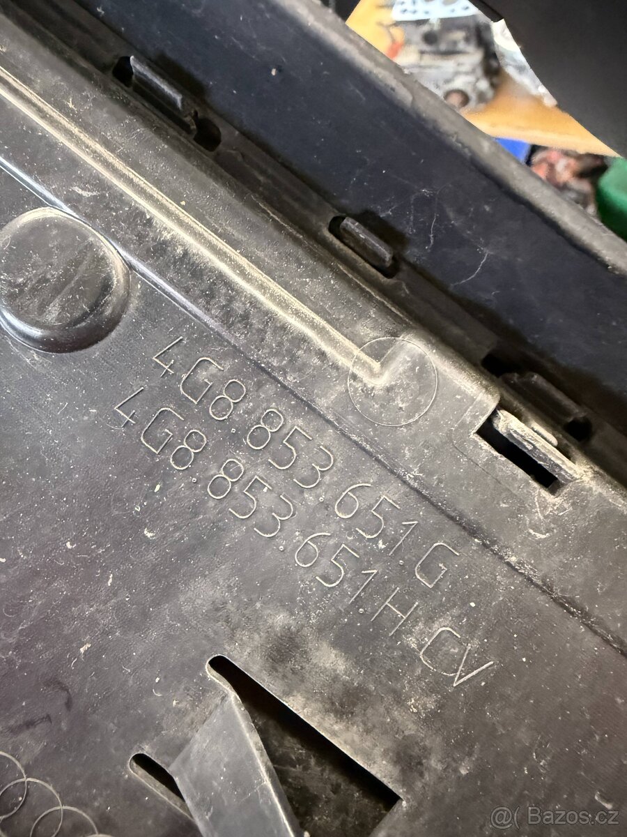 Maska Audi A7 2015- , facelift černá - 2