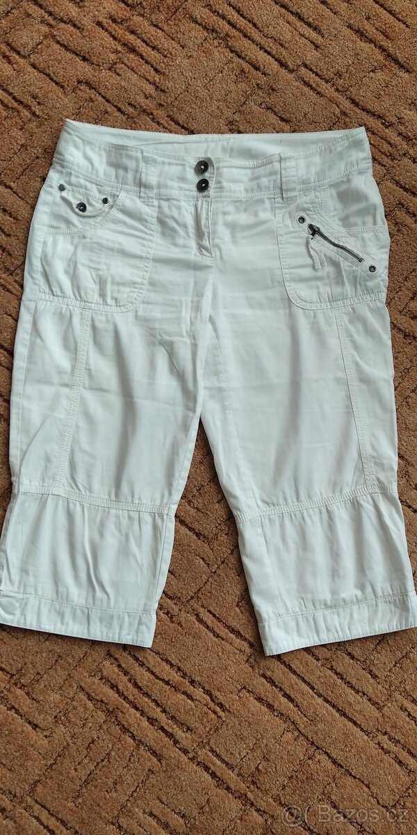 šortky, třičtvrtáky, trenýrky, sukně - 2